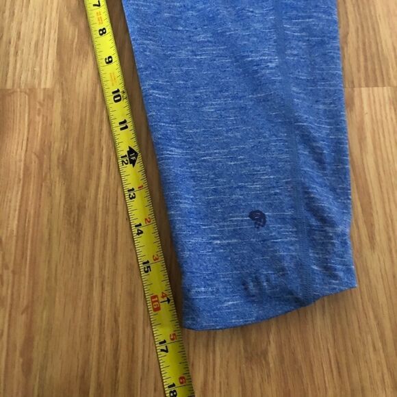 MOUNTAIN HARDWEAR Heather Blue Capri Leggings - Picture 4 of 7